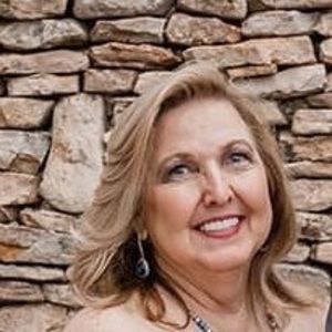 Meet your Posher, Marilyn